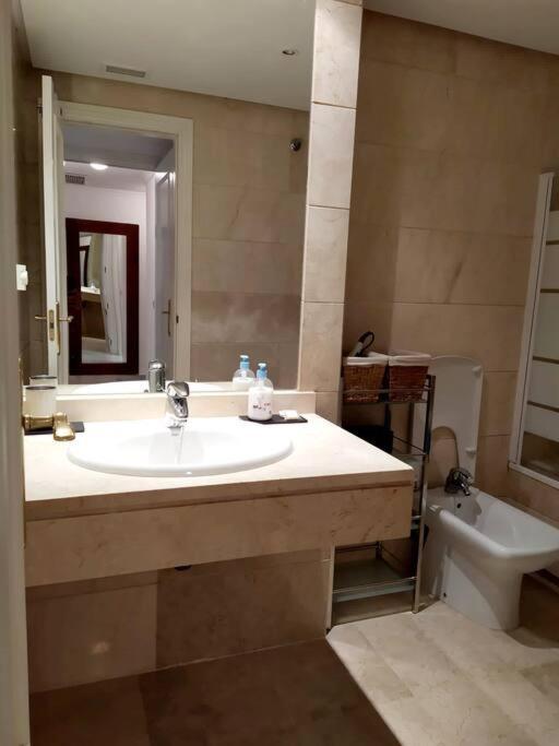Appartement Apartamento Deluxe Puerto Banus à Marbellac Extérieur photo