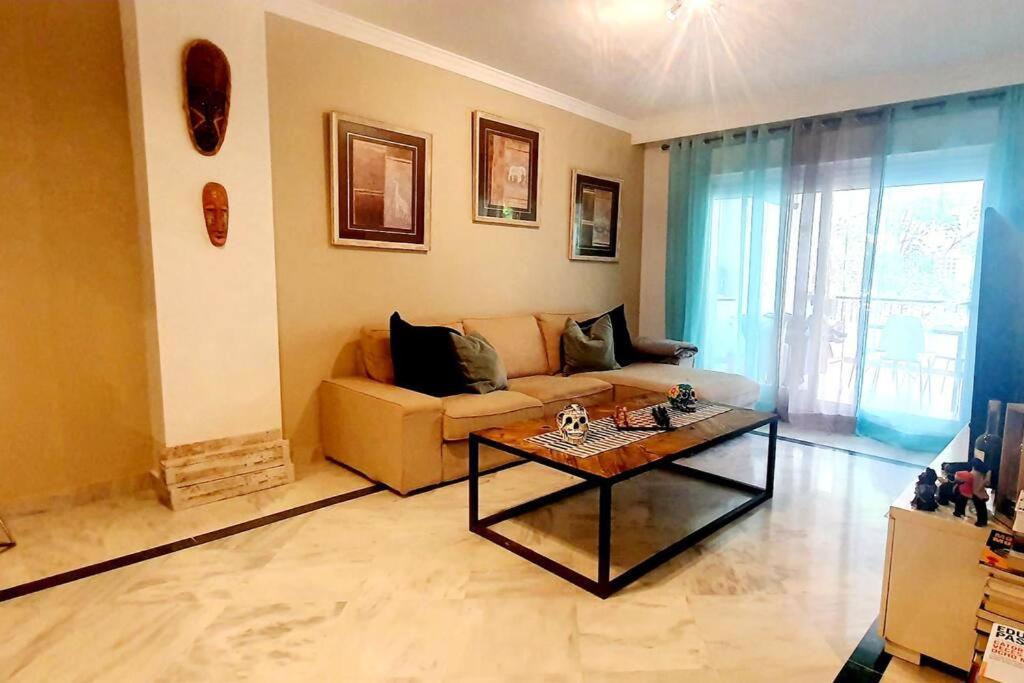 Appartement Apartamento Deluxe Puerto Banus à Marbellac Extérieur photo